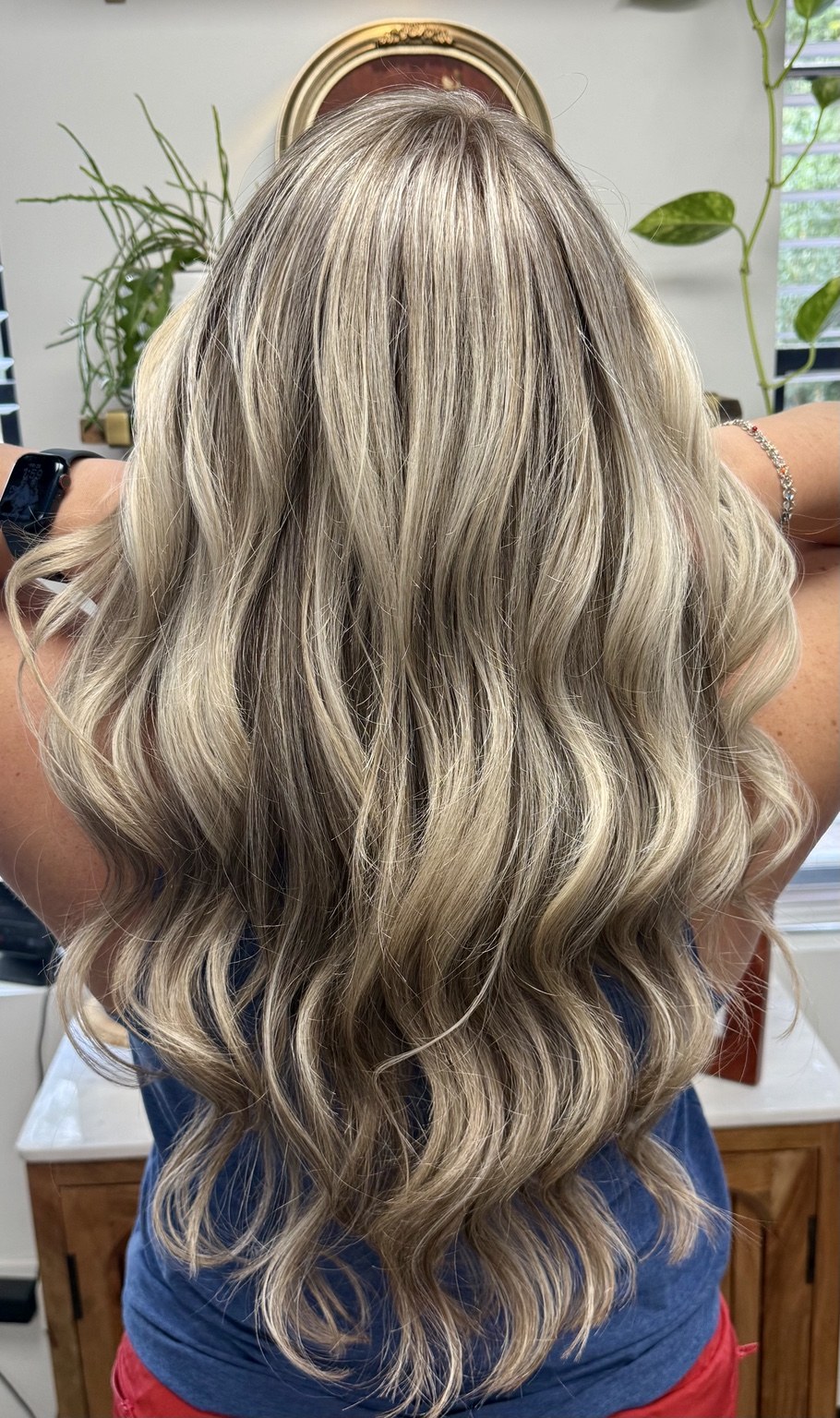 Dimensional blonde color and styling
